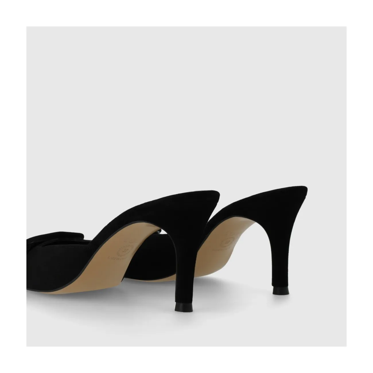 MULES NEGROS ELIAN