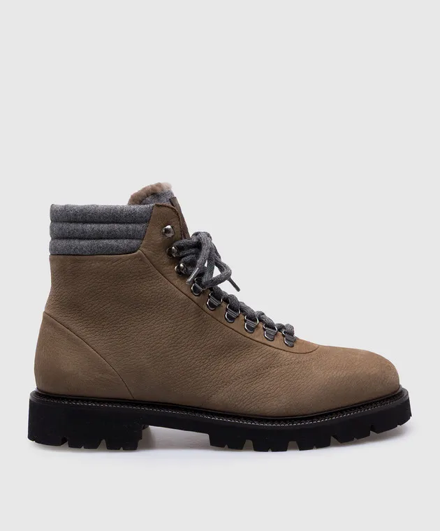 Peserico Brown boots made of nubuck on fur