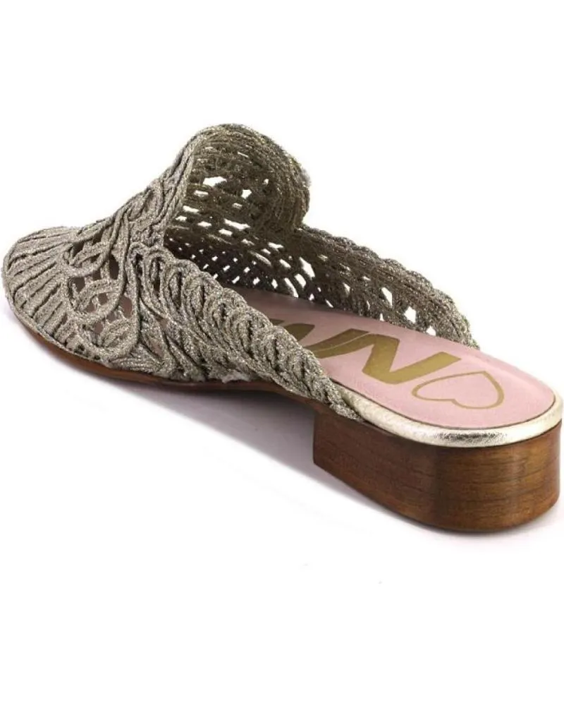 Sandalias NIVAL  de Mujer 1566 ZUECOS O MULES DE MUJER  PLATINO