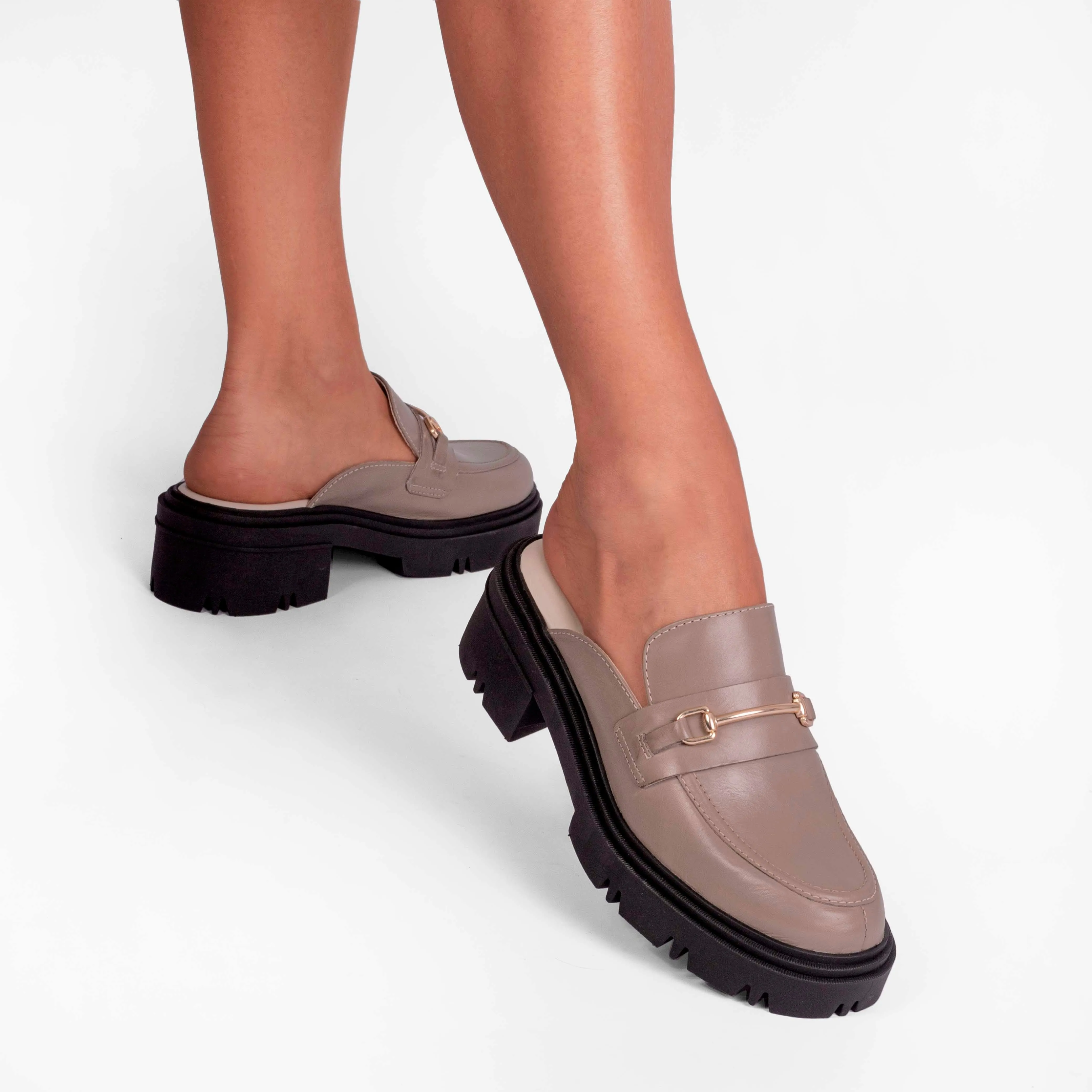Vinci Shoes Mules Blair Greige